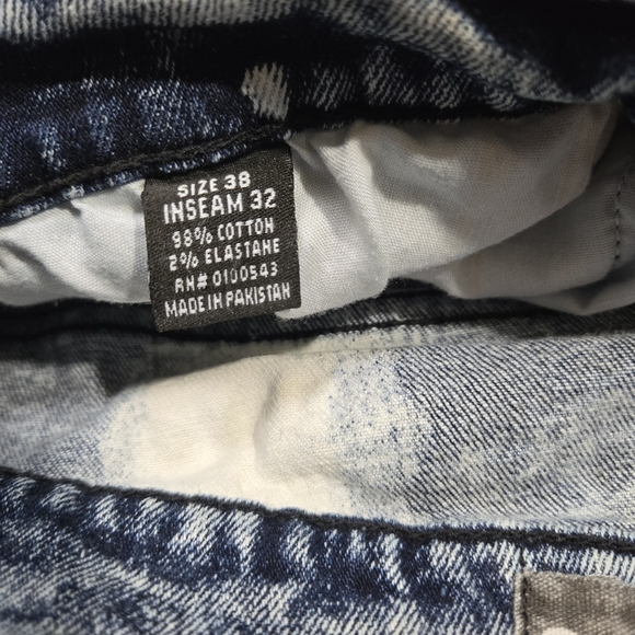 Another Hype Piece Bleach Distressed Denim Jeans AHP Men's Jeans Size 38/32‎ - Picture 12 of 12